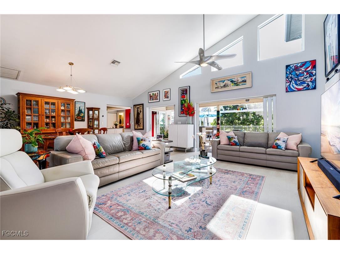 2372 Cherimoya Lane Saint James City FL 33956 2025002846 image20