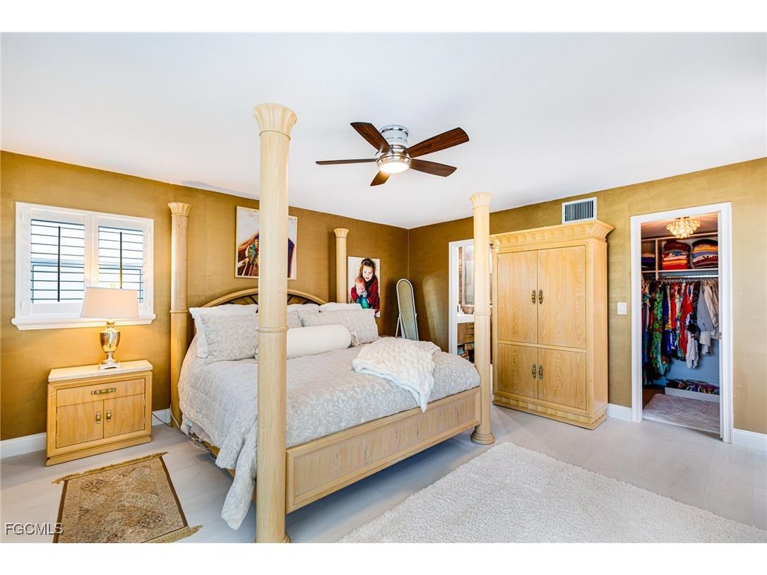 2372 Cherimoya Lane Saint James City FL 33956 2025002846 image27