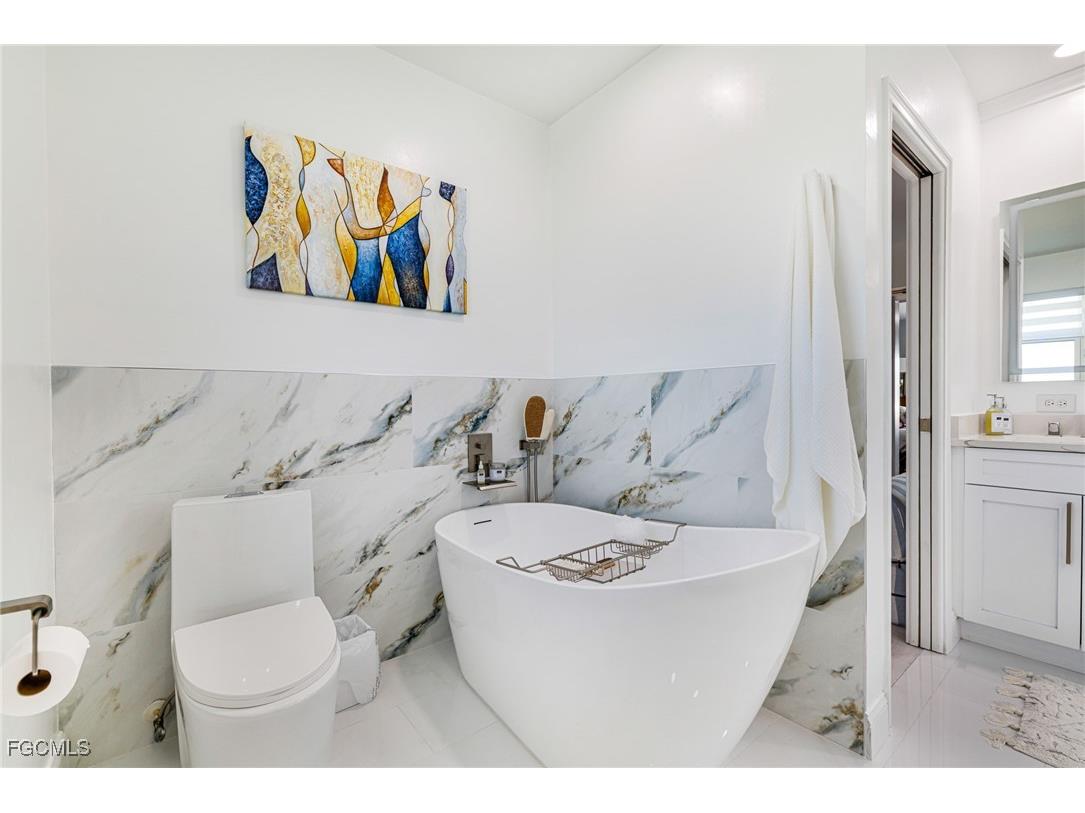 2372 Cherimoya Lane Saint James City FL 33956 2025002846 image30