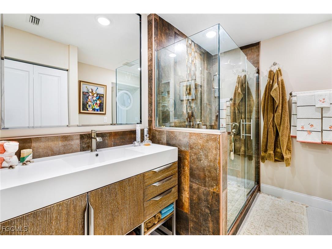 2372 Cherimoya Lane Saint James City FL 33956 2025002846 image35