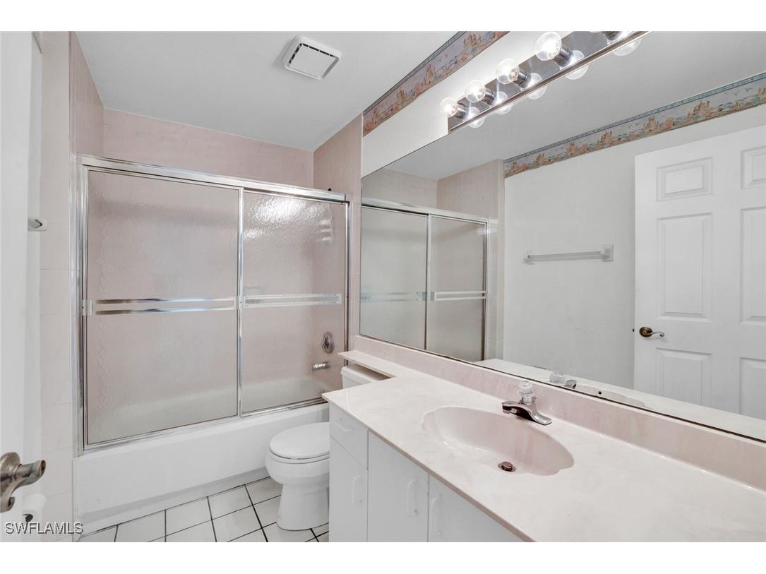 2372 Hidden Lake Drive #808 Naples FL 34112 225080022 image22