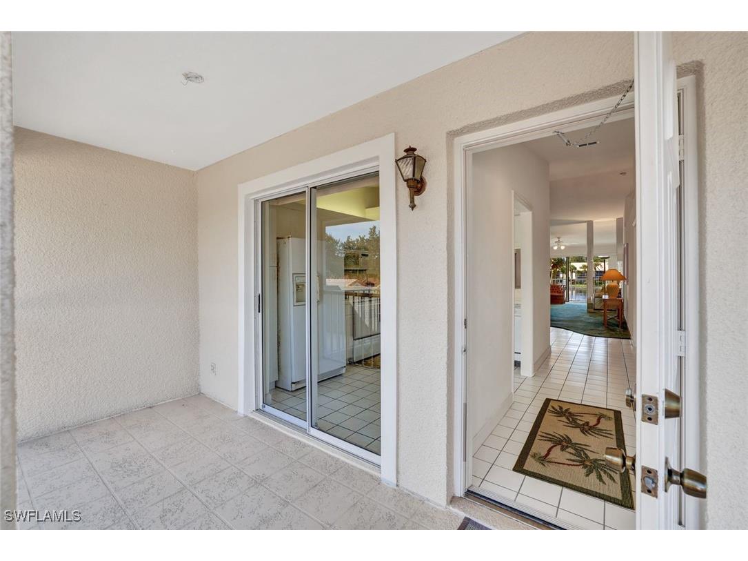 2372 Hidden Lake Drive #808 Naples FL 34112 225080022 image3