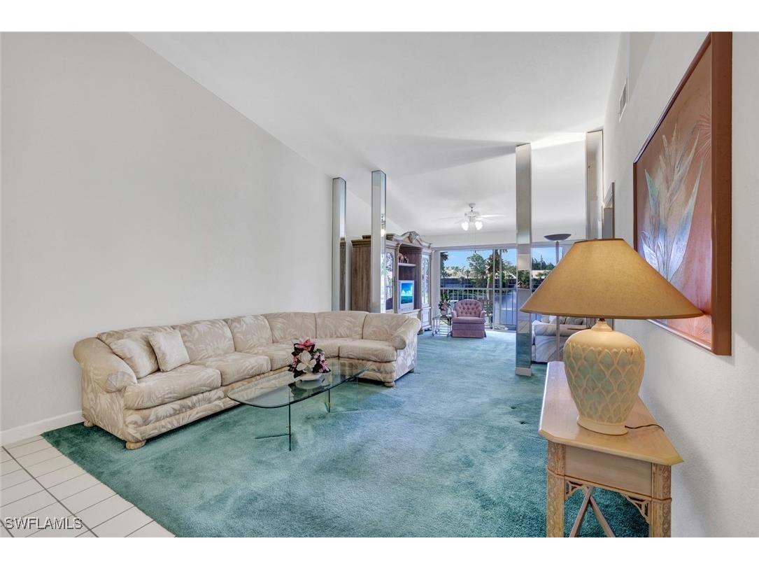 2372 Hidden Lake Drive #808 Naples FL 34112 225080022 image5