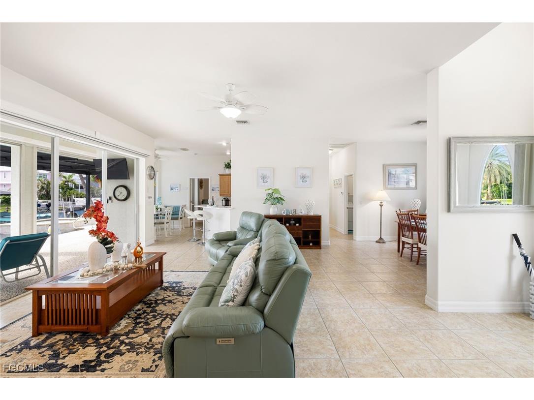 2372 Sycamore Street Saint James City FL 33956 2025003435 image8