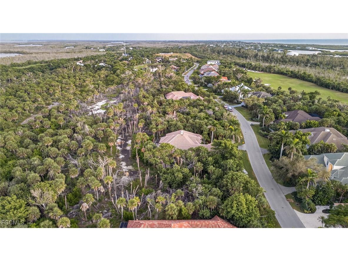 2372 Wulfert Road Sanibel FL 33957 2025020015 image9