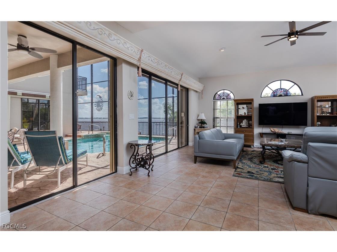 2374 Coral Point Drive Cape Coral FL 33990 2026011996 image12