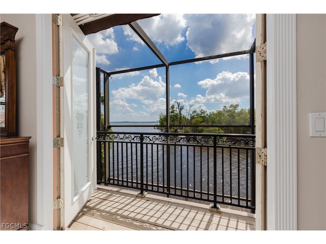 2374 Coral Point Drive Cape Coral FL 33990 2026011996 image21