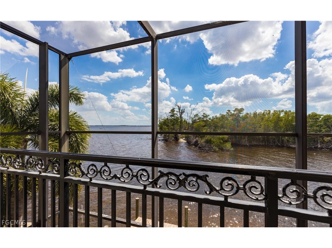 2374 Coral Point Drive Cape Coral FL 33990 2026011996 image22