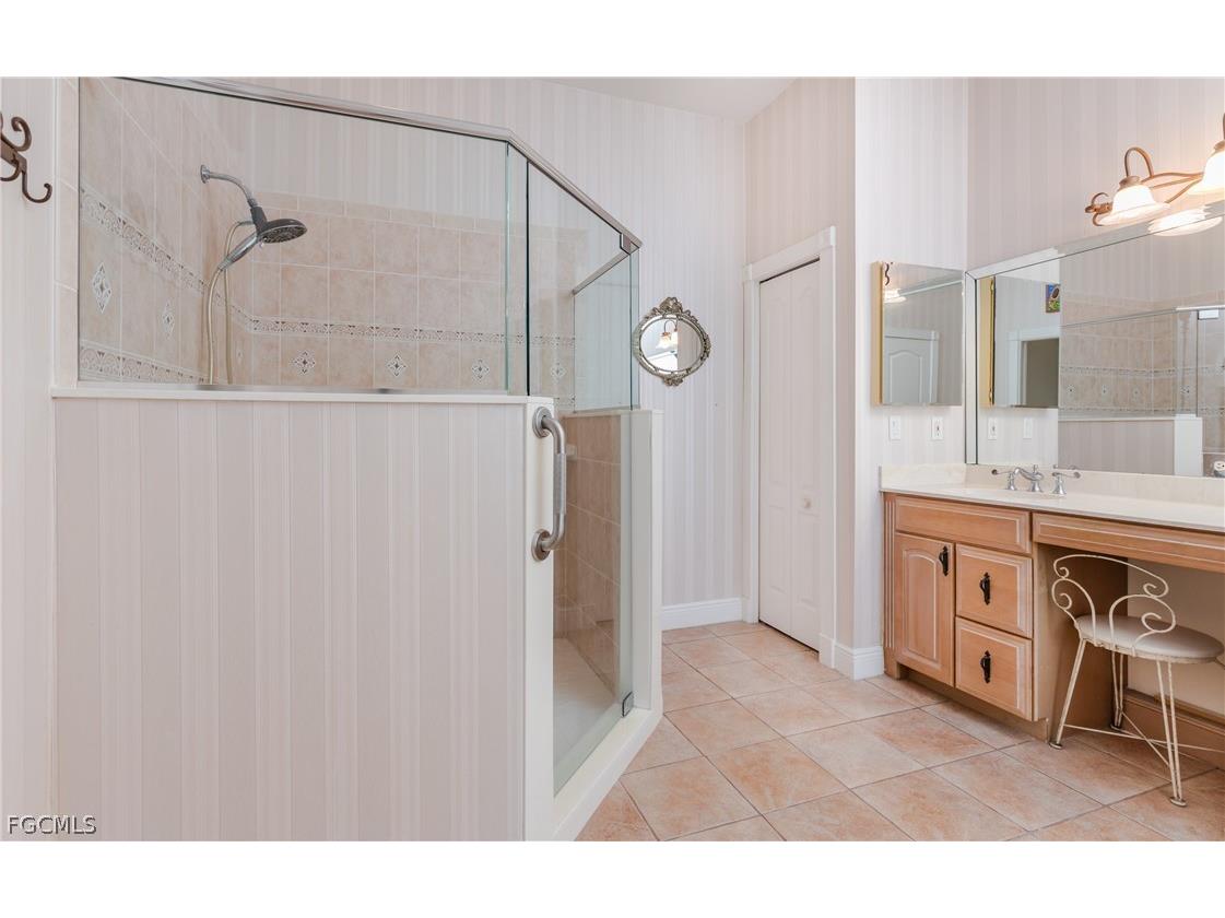 2374 Coral Point Drive Cape Coral FL 33990 2026011996 image25
