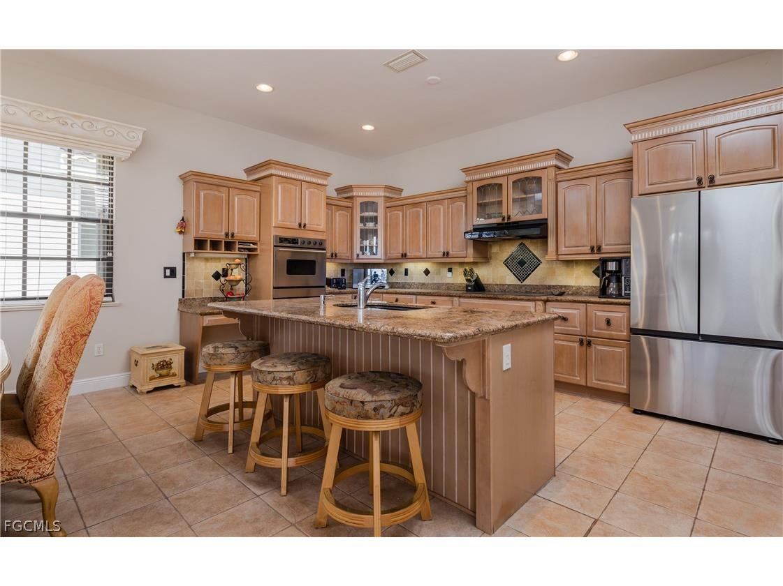 2374 Coral Point Drive Cape Coral FL 33990 2026011996 image6