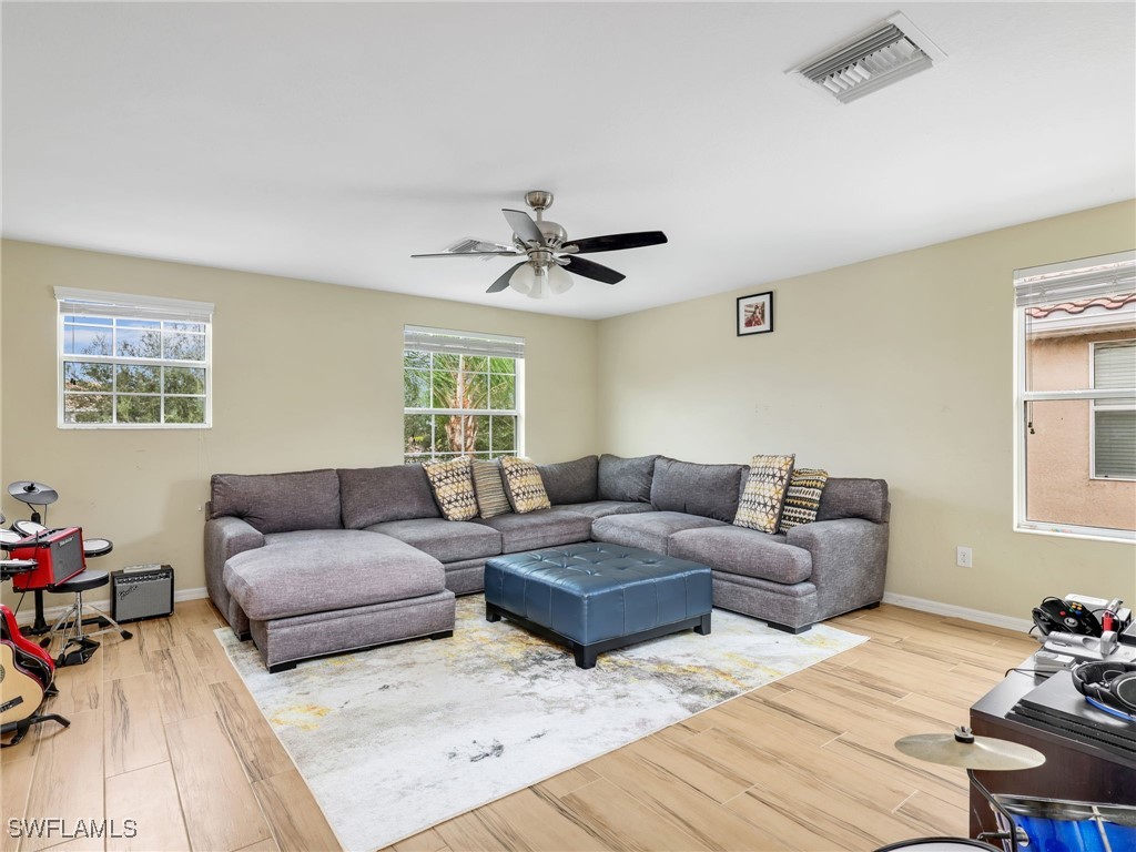 2374 Heydon Circle E Naples FL 34120 225081998 image16