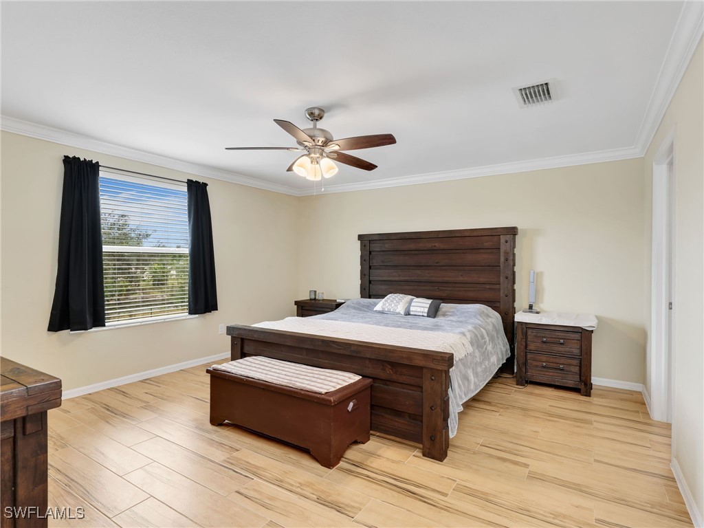 2374 Heydon Circle E Naples FL 34120 225081998 image18