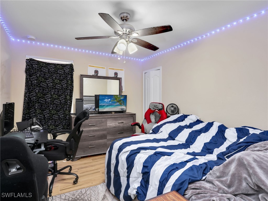 2374 Heydon Circle E Naples FL 34120 225081998 image23