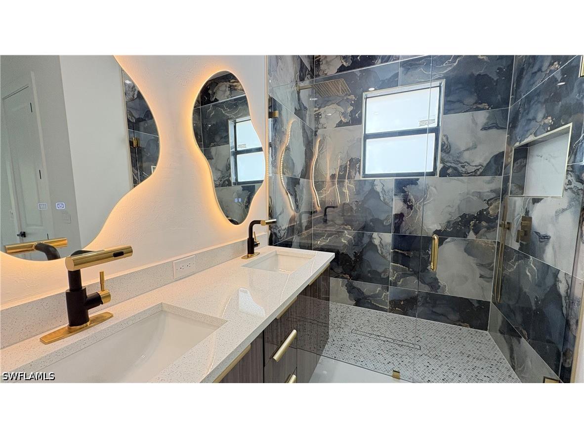 2375 2nd Avenue SE Naples FL 34117 226016835 image16