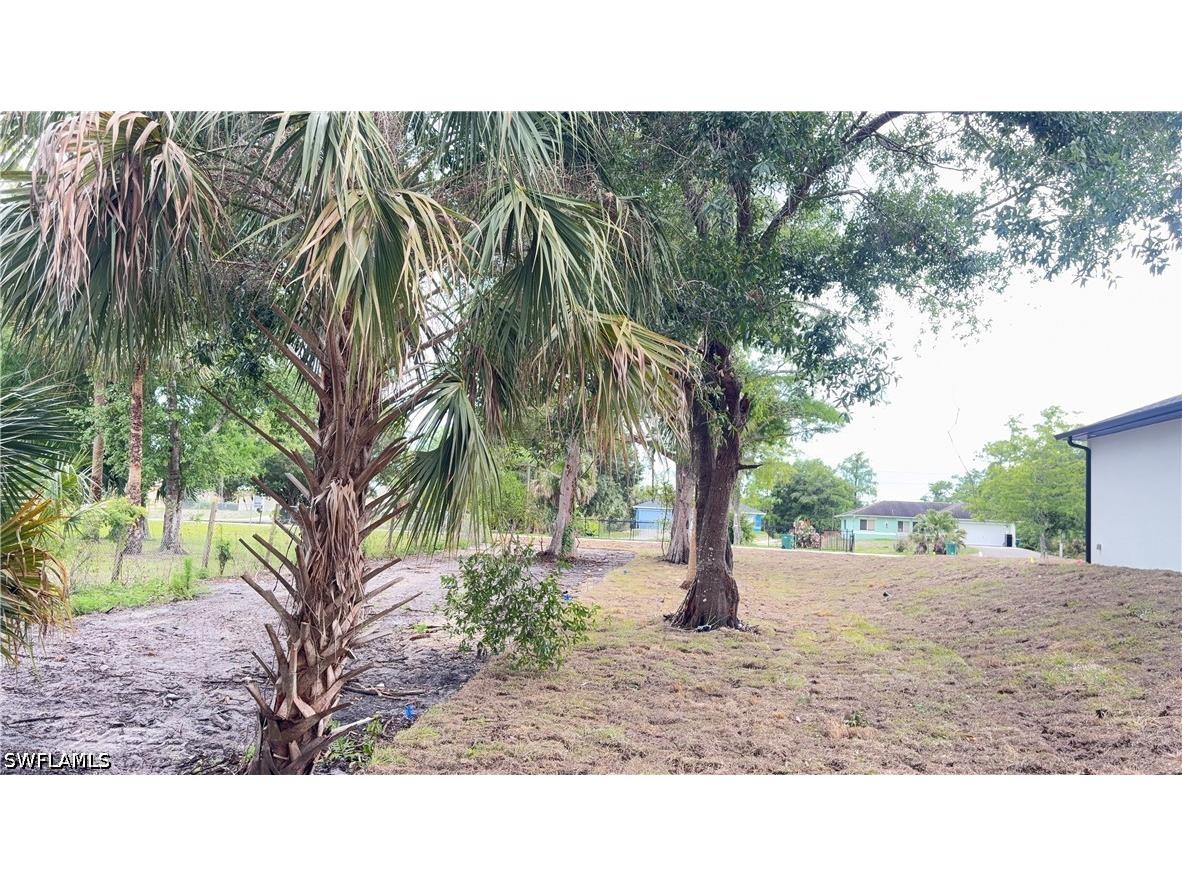 2375 2nd Avenue SE Naples FL 34117 226016835 image30