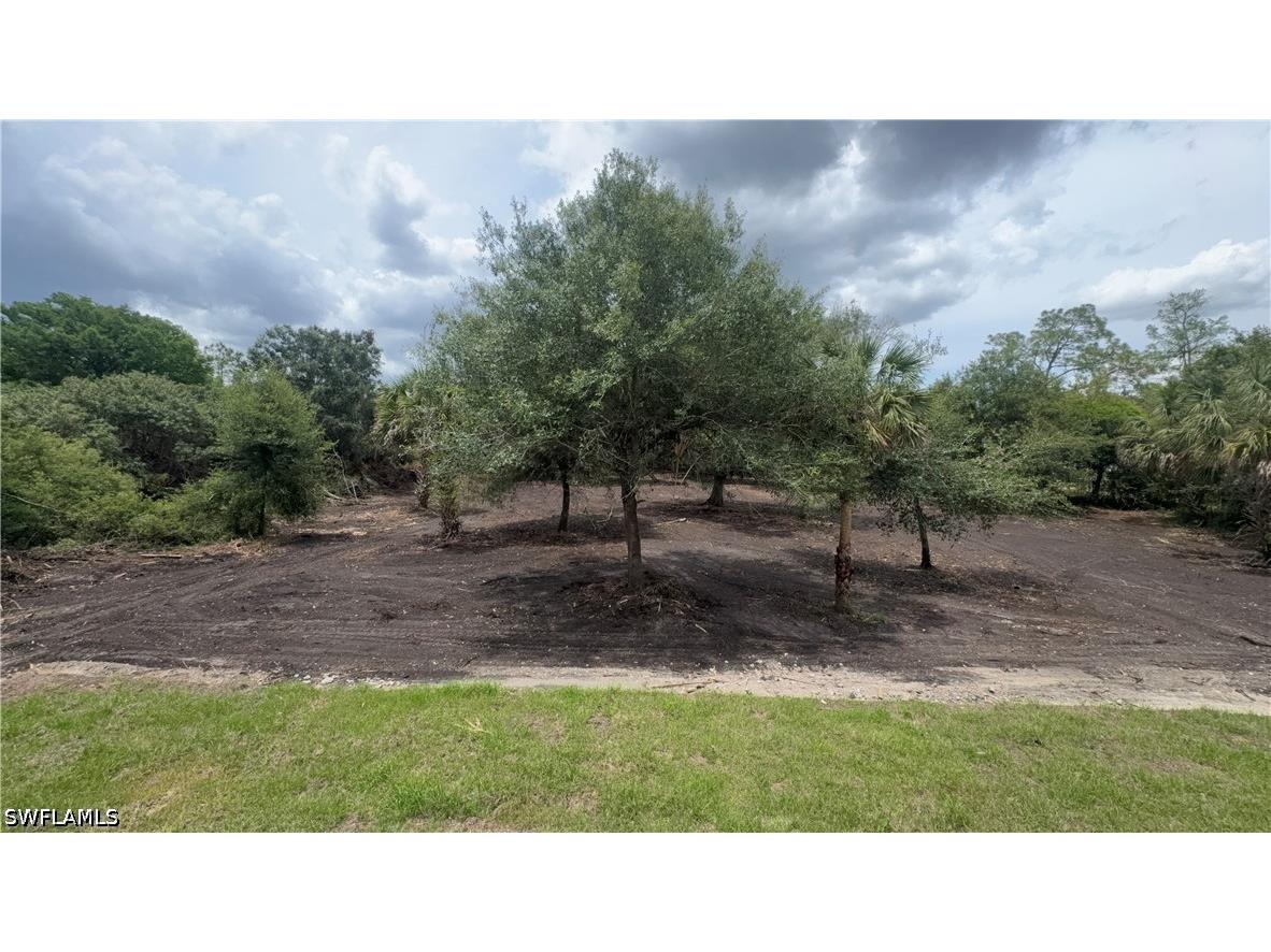 2375 2nd Avenue SE Naples FL 34117 226016835 image31