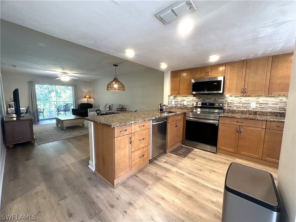 2375 Naples Trace Circle #7 Naples FL 34109 226011464 image1