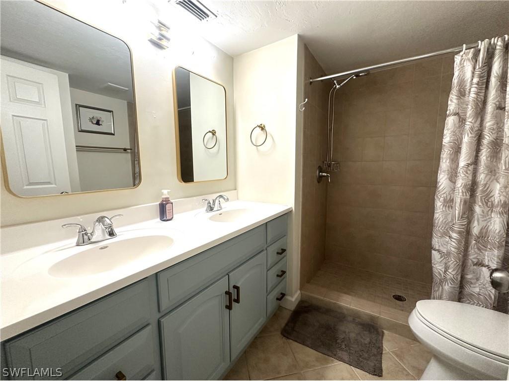 2375 Naples Trace Circle #7 Naples FL 34109 226011464 image17