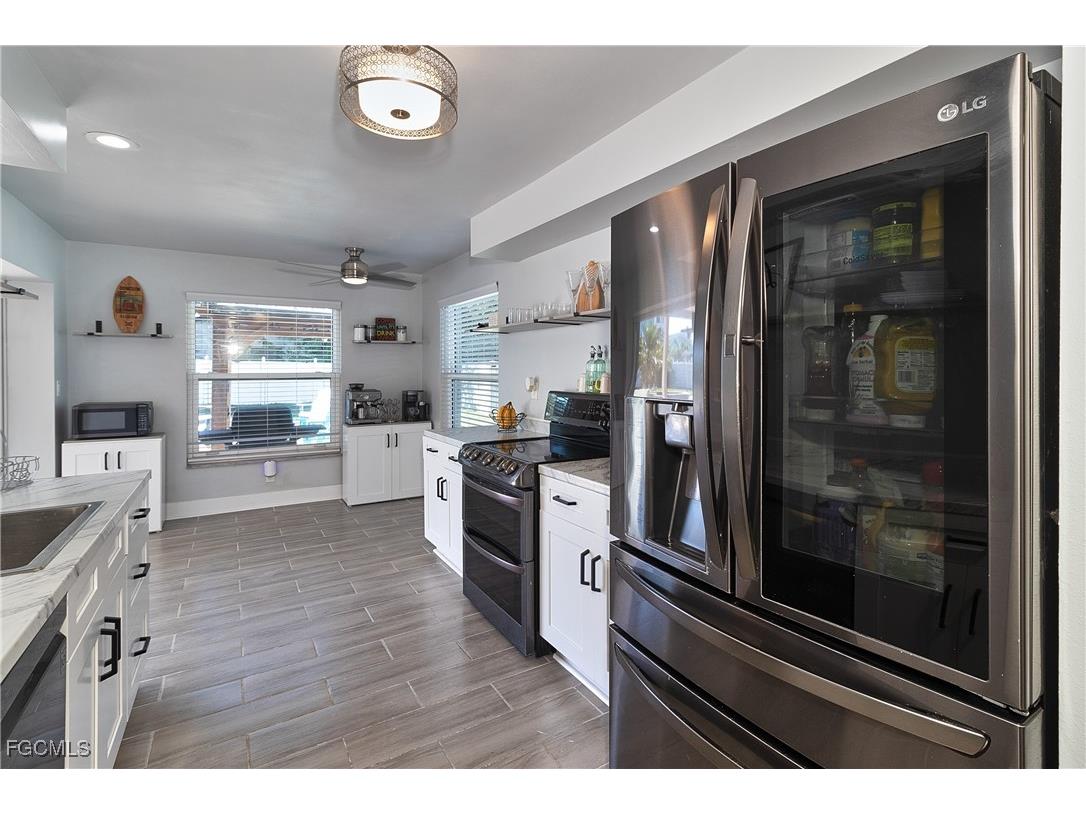 2376 Armour Drive Dunedin FL 34698 2025025341 image10