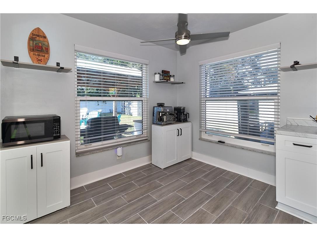 2376 Armour Drive Dunedin FL 34698 2025025341 image13