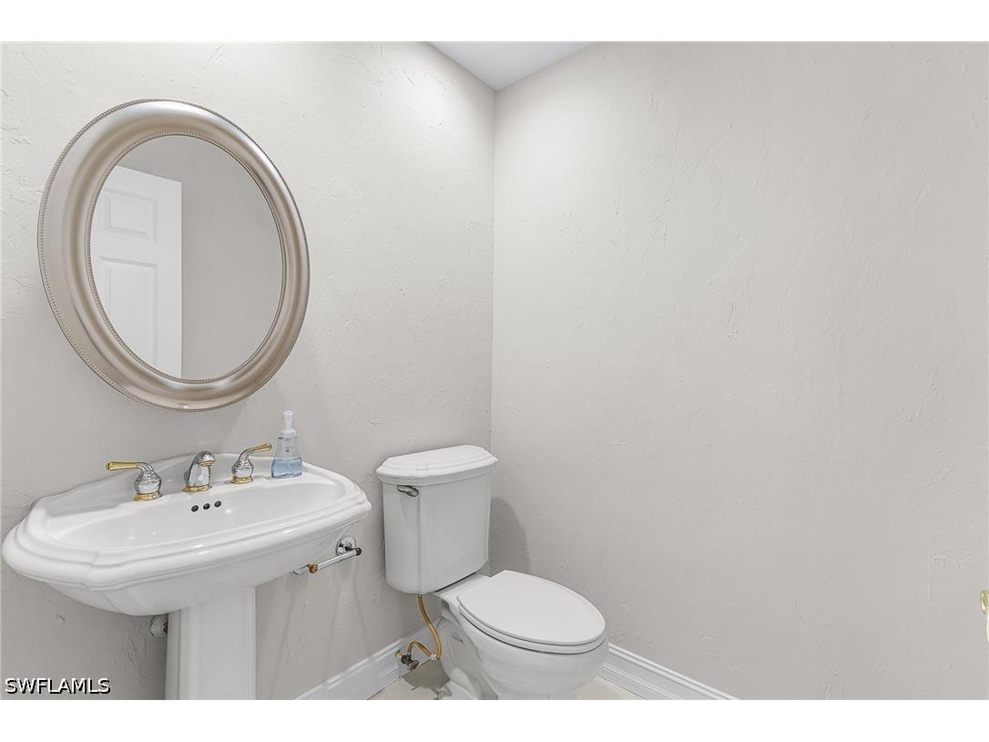 2377 Kings Lake Boulevard Naples FL 34112 226015546 image11