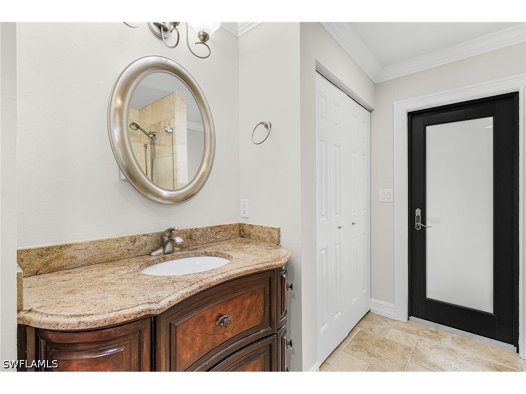 2377 Kings Lake Boulevard Naples FL 34112 226015546 image14