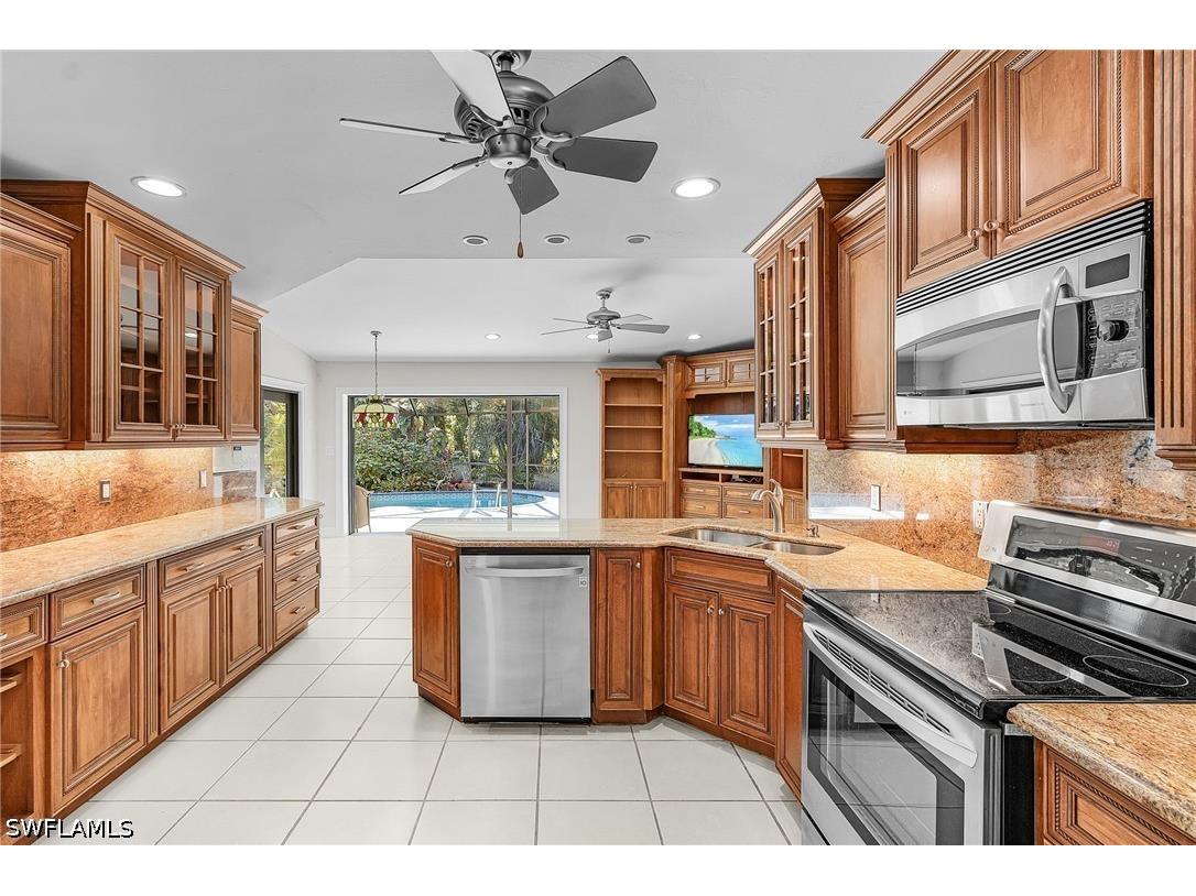 2377 Kings Lake Boulevard Naples FL 34112 226015546 image23