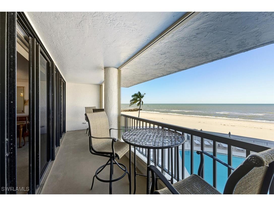 2378 Gulf Shore Boulevard N #303 Naples FL 34103 225085190 image24
