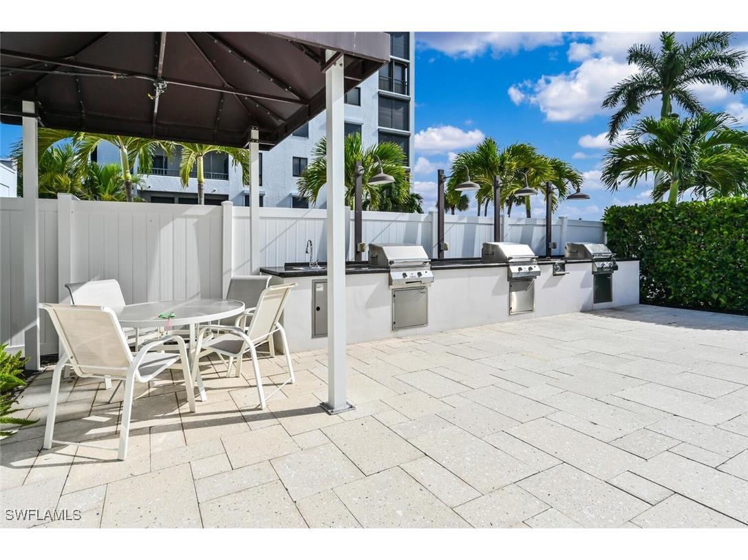 2378 Gulf Shore Boulevard N #303 Naples FL 34103 225085190 image31