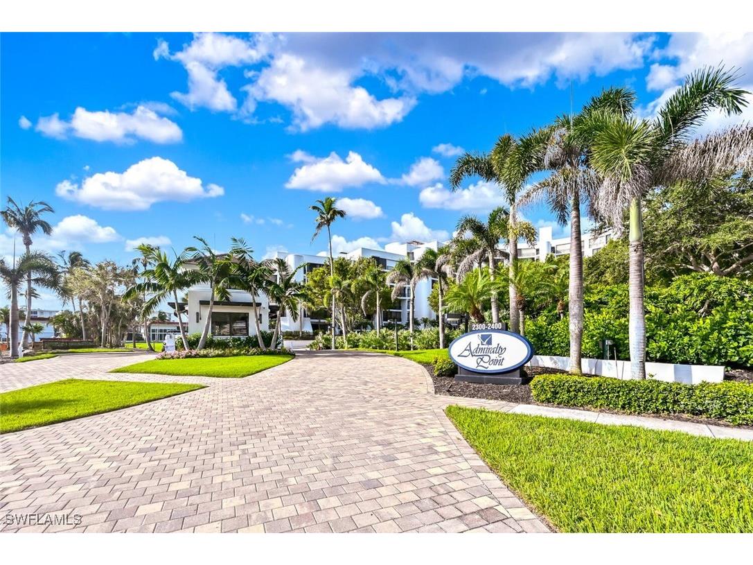 2378 Gulf Shore Boulevard N #303 Naples FL 34103 225085190 image39