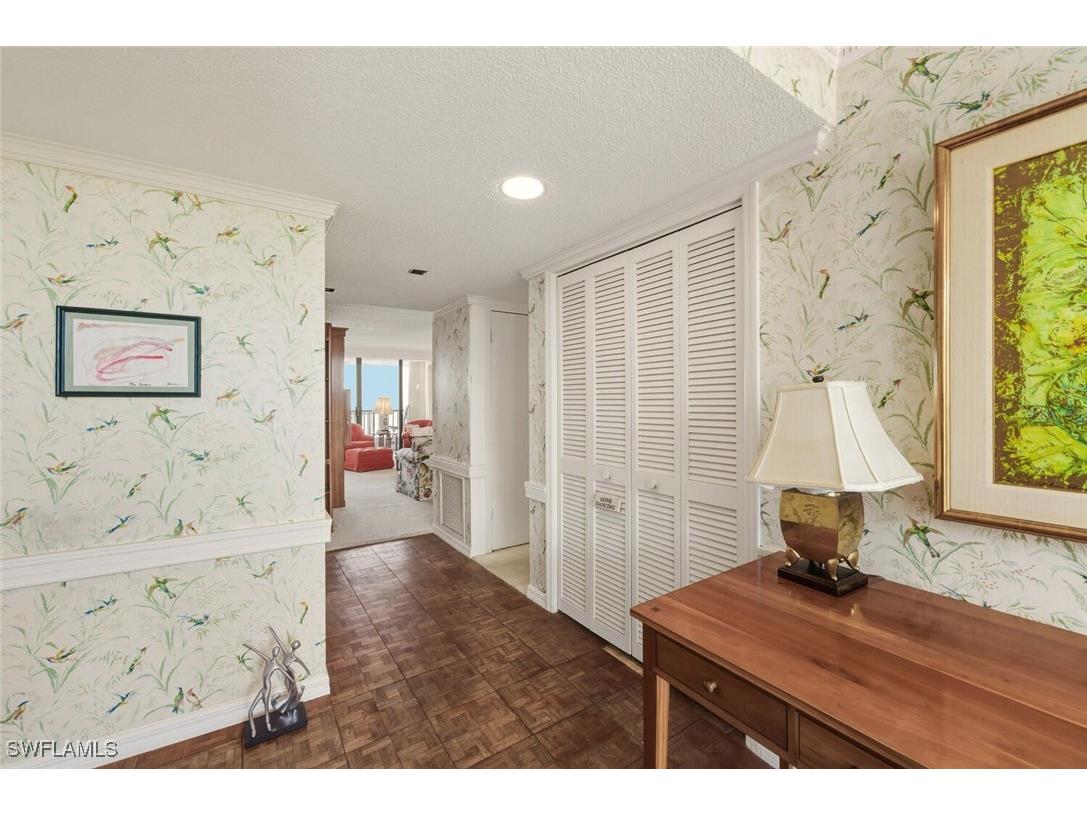 2378 Gulf Shore Boulevard N #303 Naples FL 34103 225085190 image5