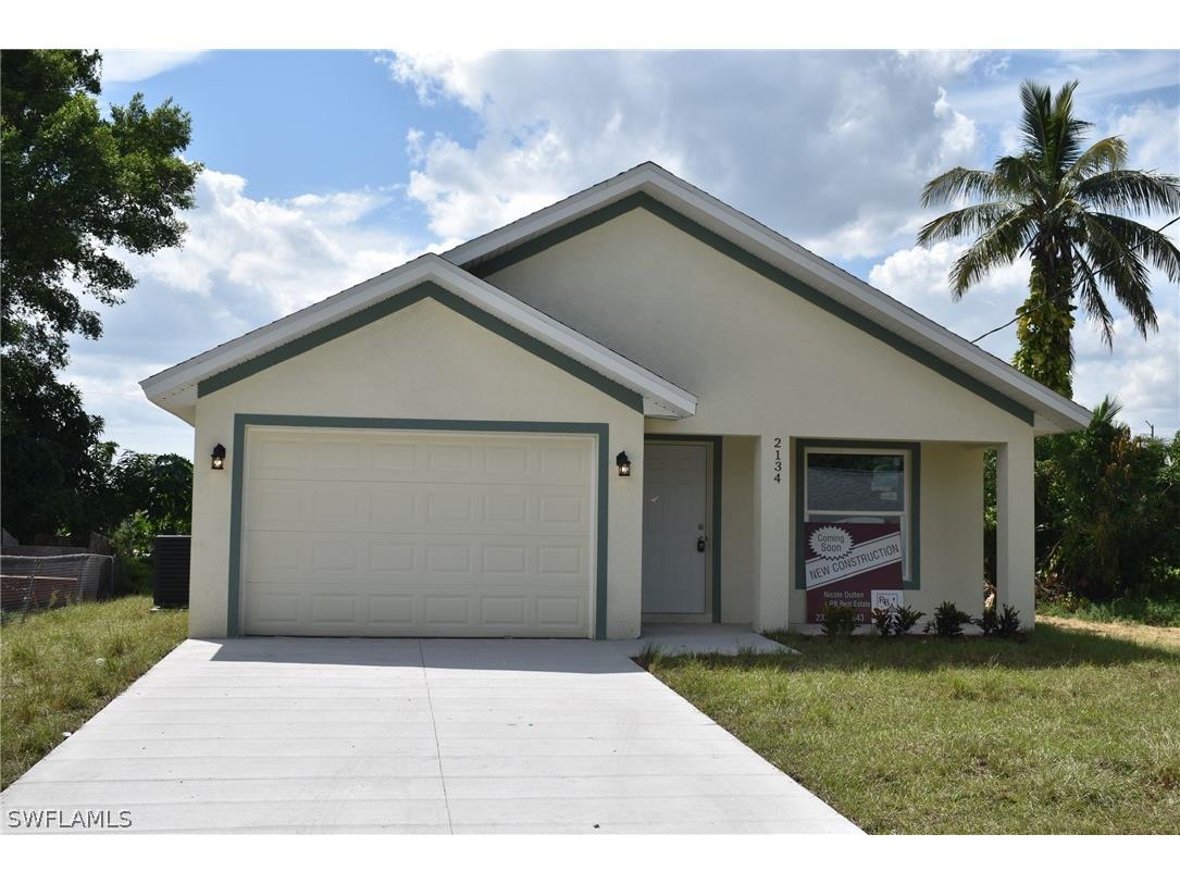 2378 Highland Avenue Fort Myers FL 33916 224037157 image1
