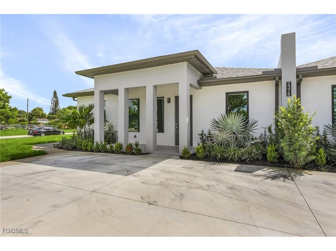 2378 Hunter Boulevard #1 Naples FL 34116 2025021338 image1