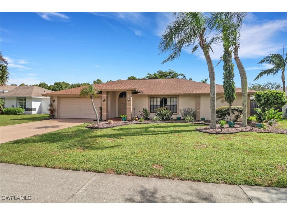 2378 River Reach Drive Naples FL 34104 225033552 image1