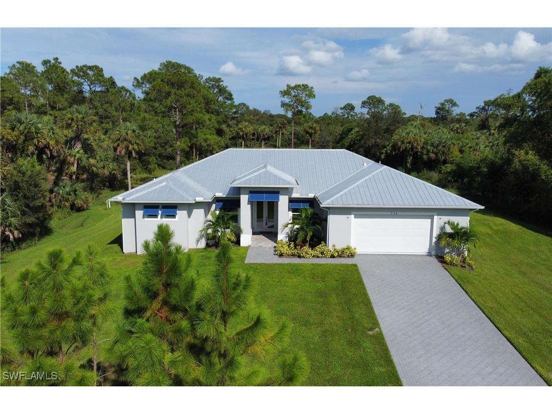 238 13th Street NW Naples FL 34120 224086977 image1