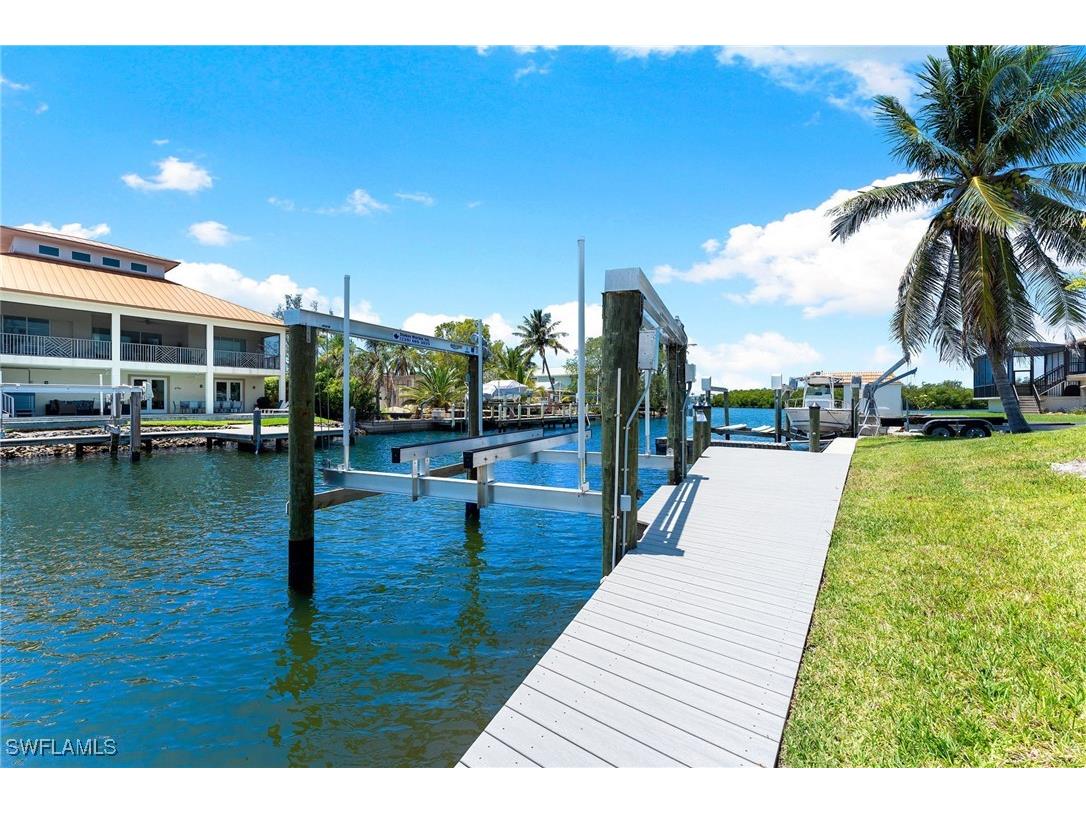 238 2nd Street Bonita Springs FL 34134 225064179 image5