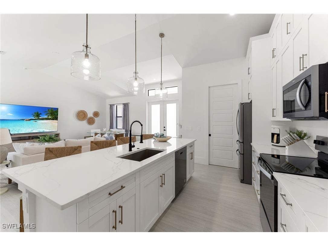 238 2nd Street Bonita Springs FL 34134 225064179 image8