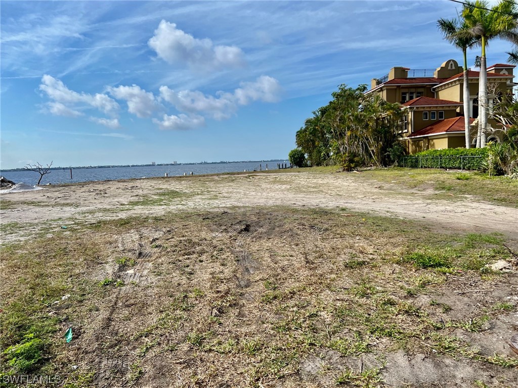 238 Bayshore Drive Cape Coral FL 33904 223030026 image4