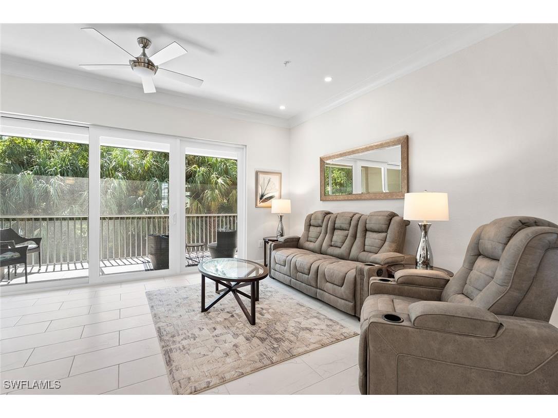 238 Indies Drive E #201 Naples FL 34114 225076946 image2
