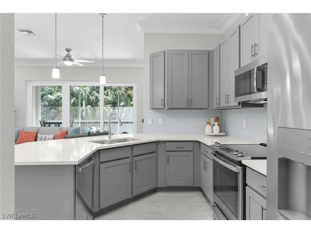 238 Indies Drive E #202 Naples FL 34114 226008960 image10