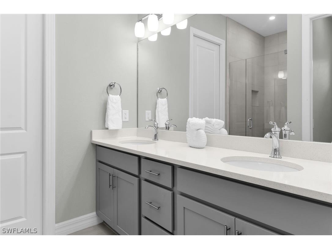 238 Indies Drive E #202 Naples FL 34114 226008960 image19