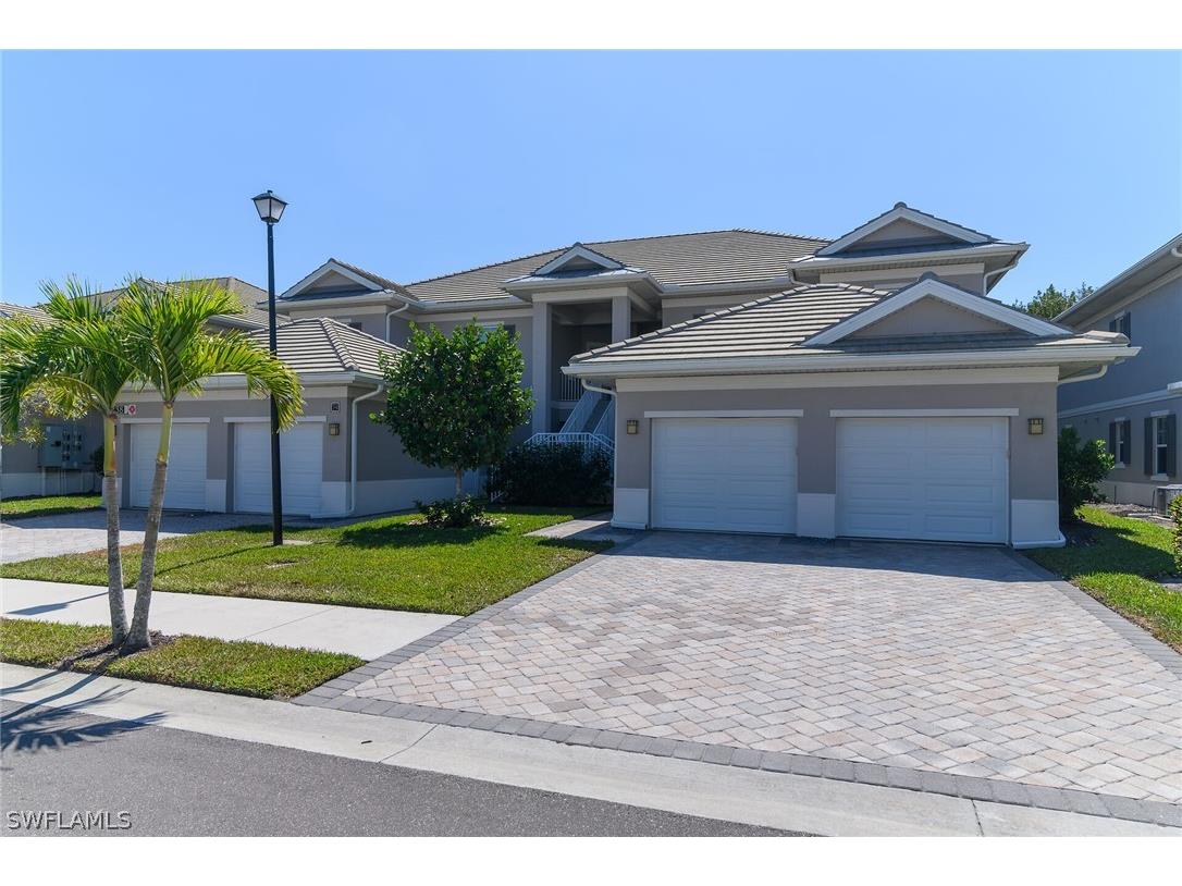 238 Indies Drive E #202 Naples FL 34114 226008960 image2