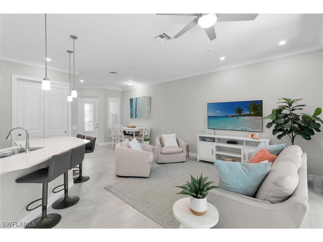 238 Indies Drive E #202 Naples FL 34114 226008960 image7