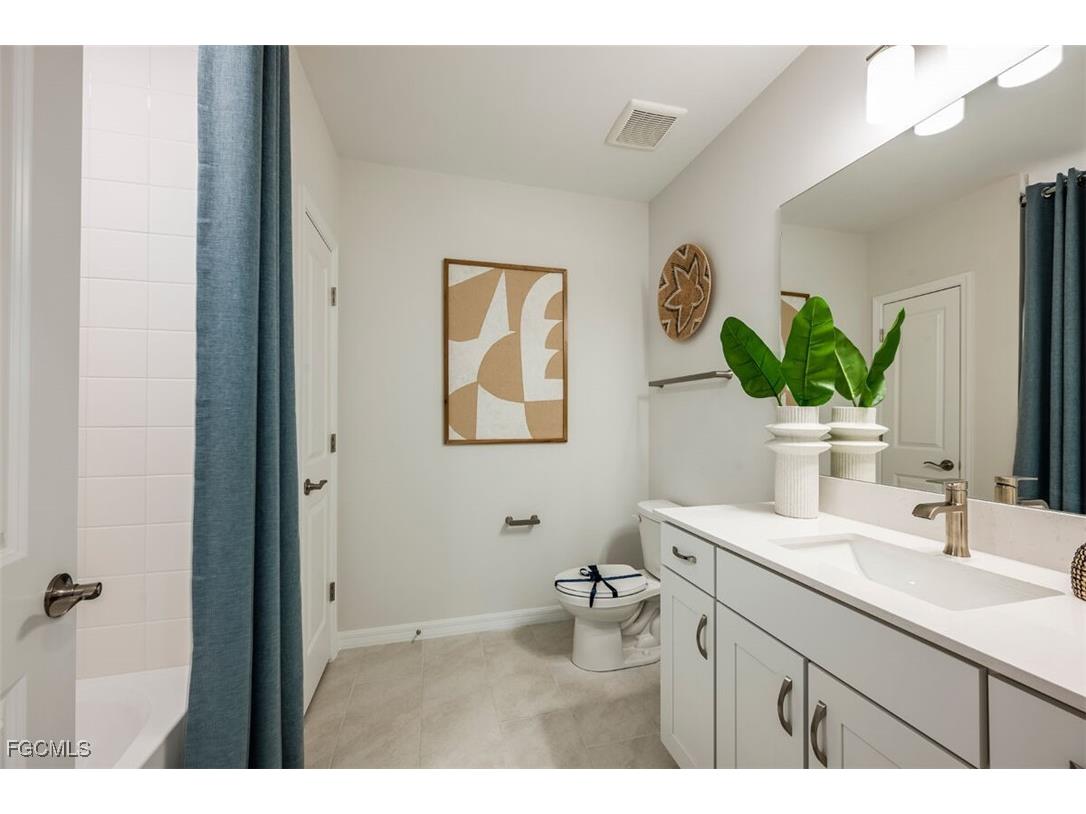 238 Lakeside Breeze Way Lehigh Acres FL 33936 2025018819 image11