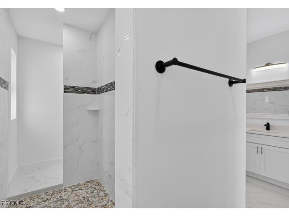 238 Narcissus Avenue S Lehigh Acres FL 33974 2025017365 image17