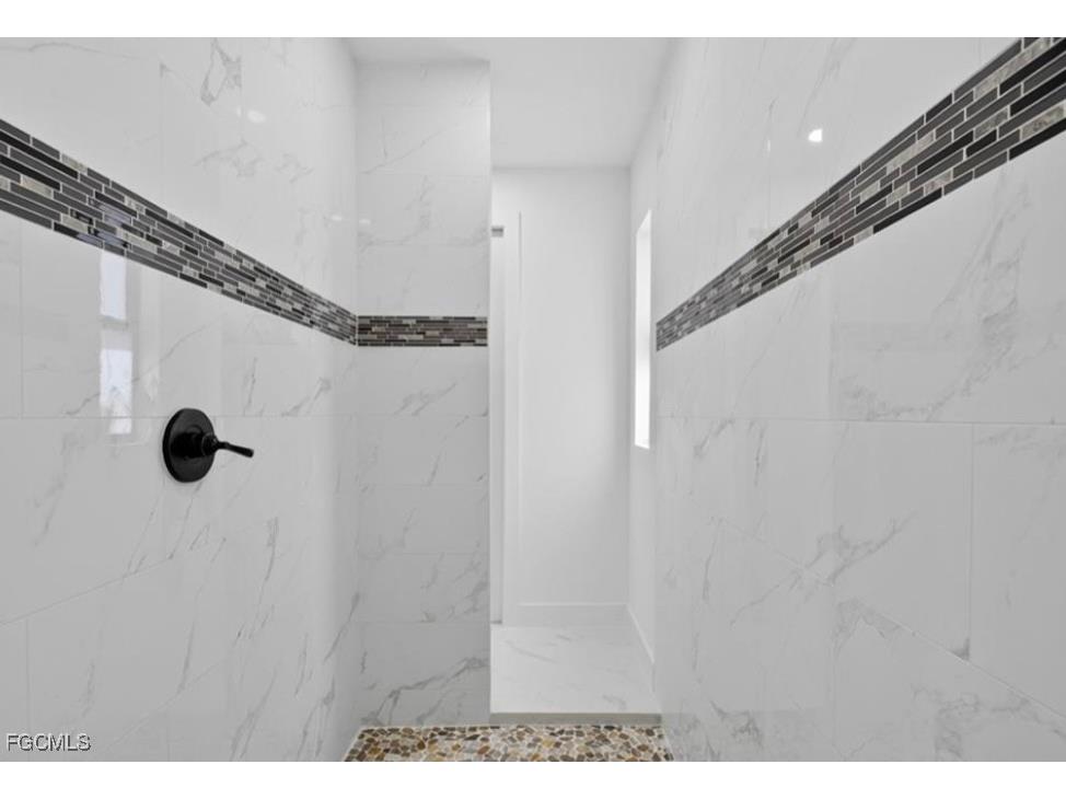 238 Narcissus Avenue S Lehigh Acres FL 33974 2025017365 image18