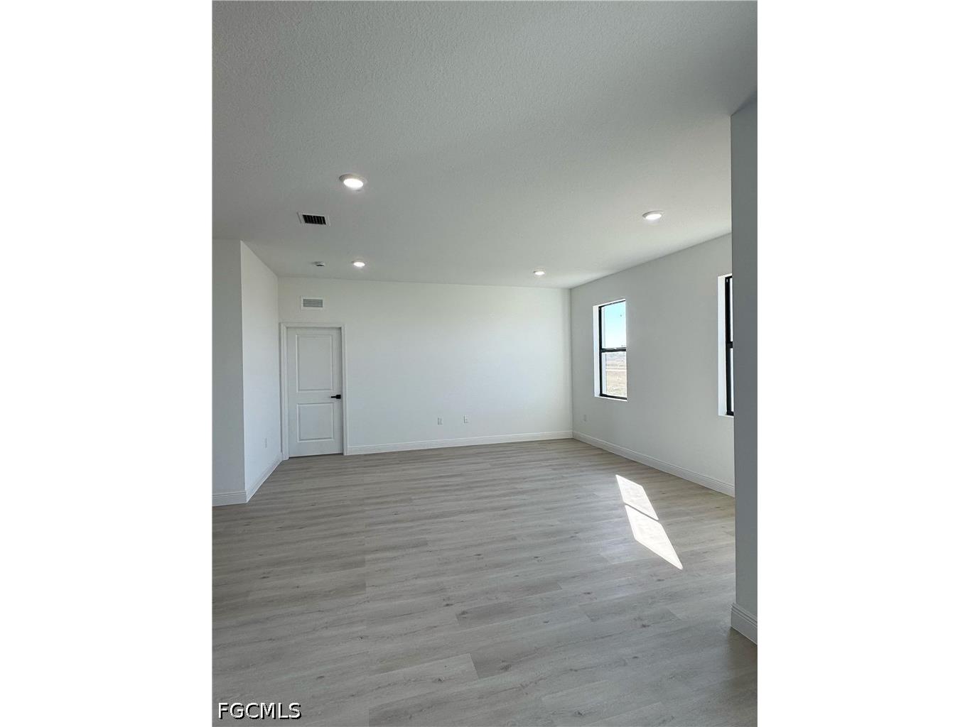 238 Nashua Avenue Lehigh Acres FL 33974 2026025439 image8