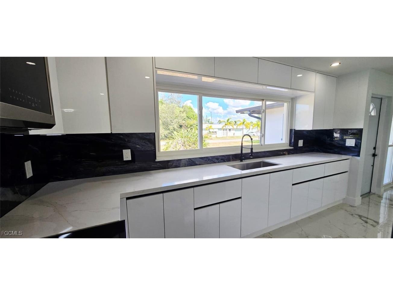 238 SE 46th Lane Cape Coral FL 33904 2025022196 image13