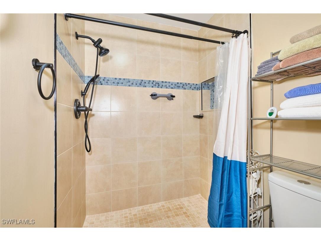 238 SE 9th Terrace Cape Coral FL 33990 225051890 image28