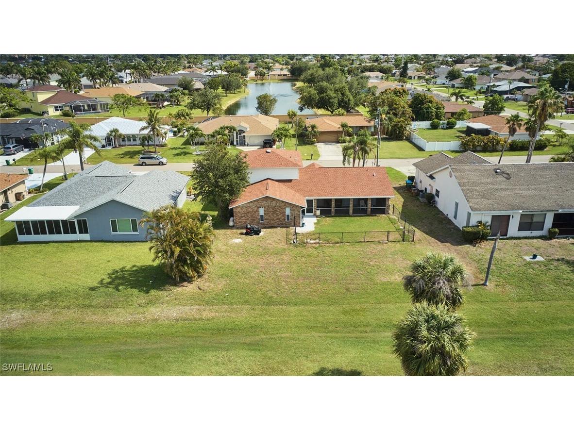 238 SE 9th Terrace Cape Coral FL 33990 225051890 image3